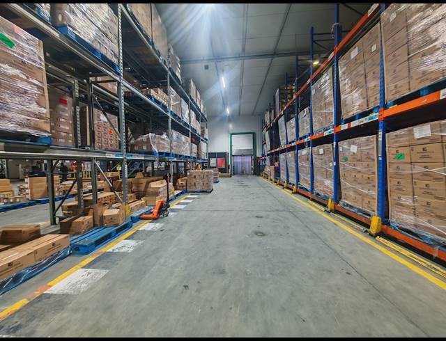 4,577M² WAREHOUSE FOR SALE IN ORMONDE